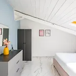 Sloping Roof In The Center Of Apartmán *