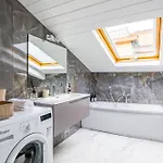 Sloping Roof In The Center Of Apartmán *